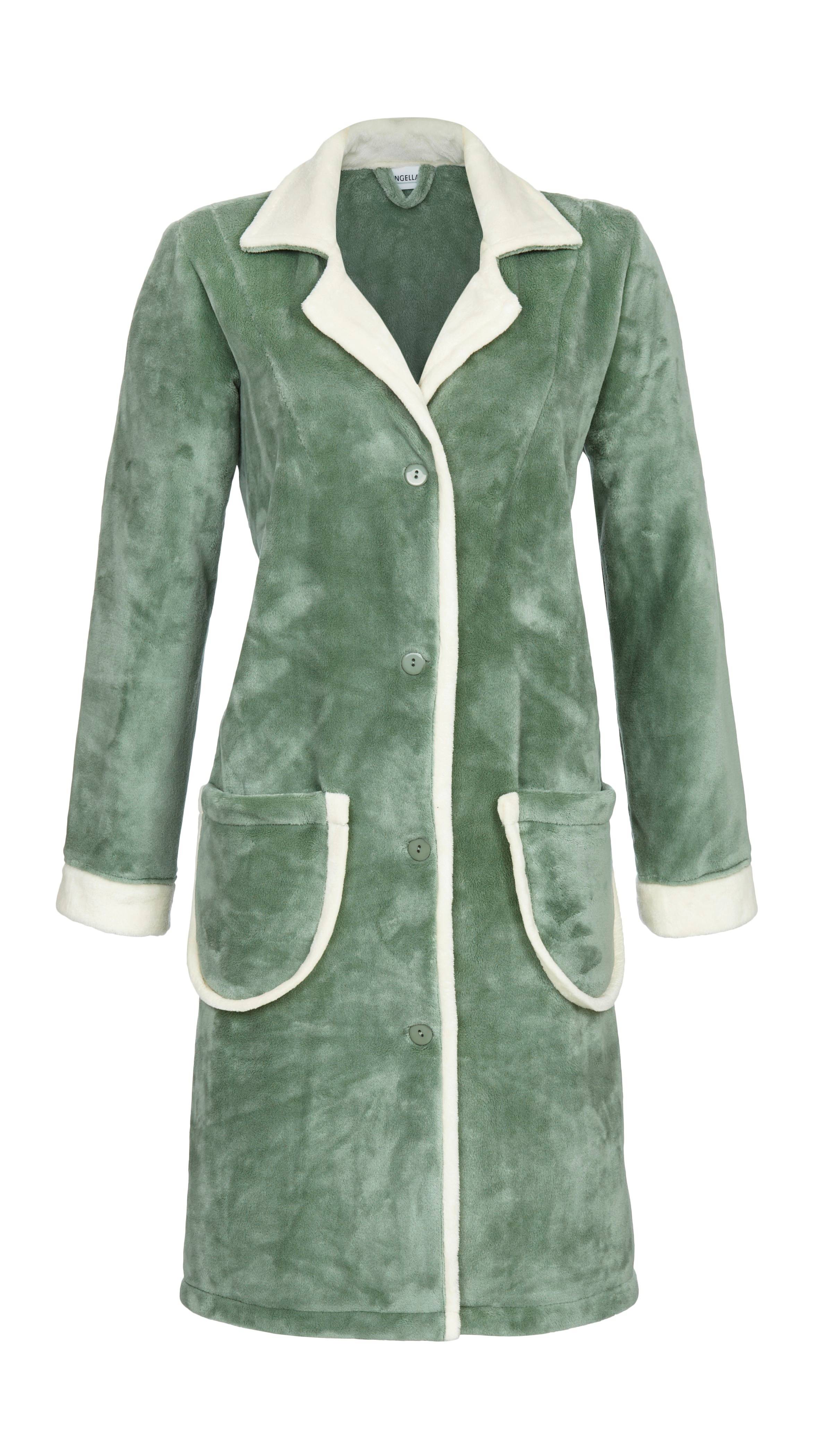 Flauschmantel durchgeknöpft mit Kragen